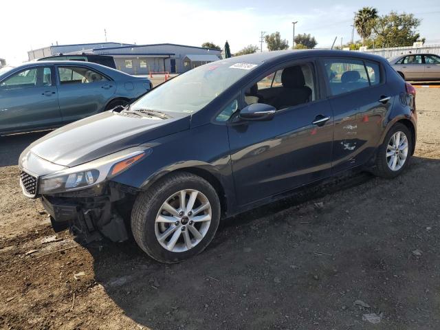 KIA FORTE 2017 knafk5a82h5680422