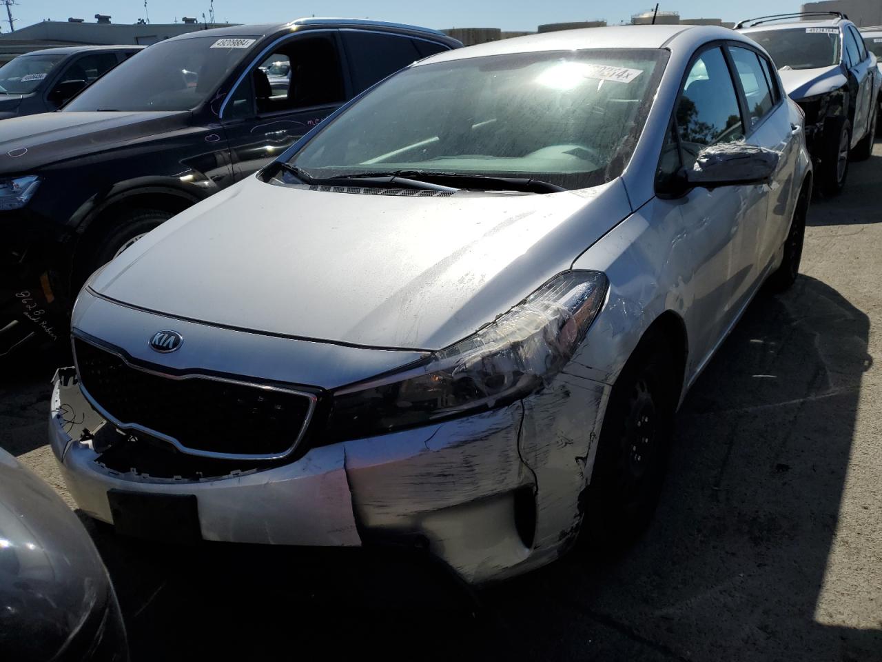 KIA FORTE 2017 knafk5a82h5688925