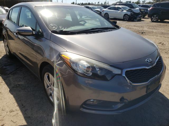 KIA FORTE LX 2016 knafk5a83g5652935