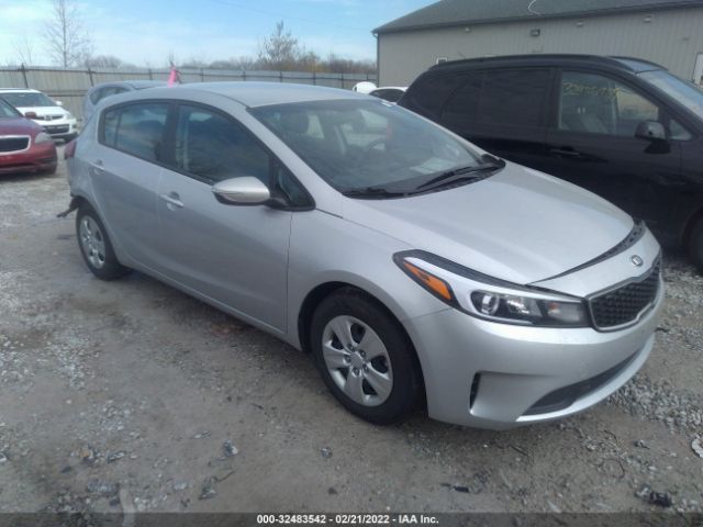 KIA FORTE5 2017 knafk5a84h5675299