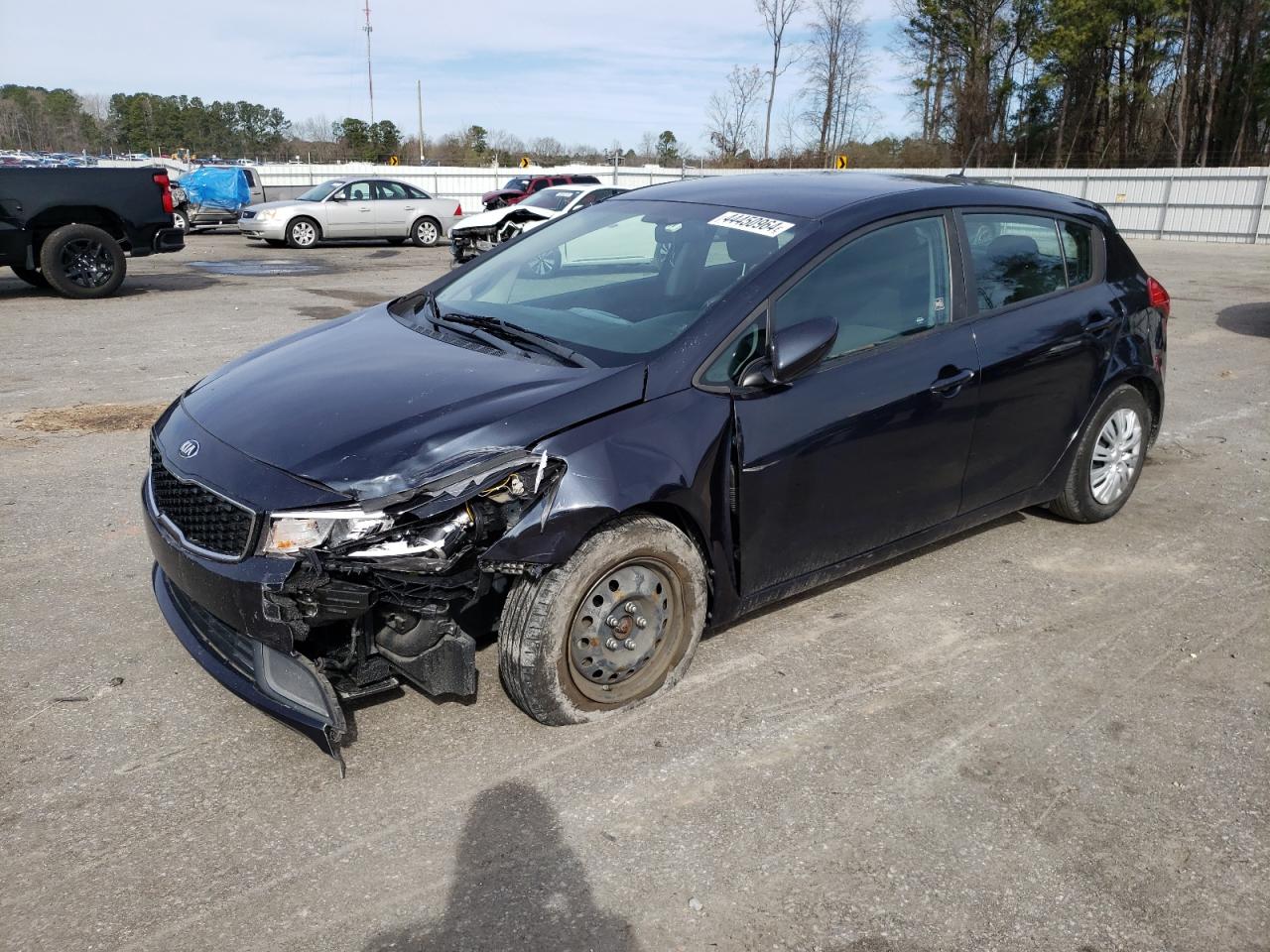 KIA FORTE 2017 knafk5a84h5676579