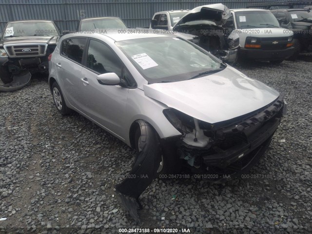 KIA FORTE5 2017 knafk5a84h5694015