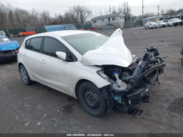 KIA FORTE 2017 knafk5a84h5702517