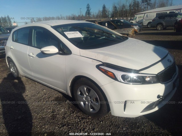 KIA FORTE5 2017 knafk5a84h5708835