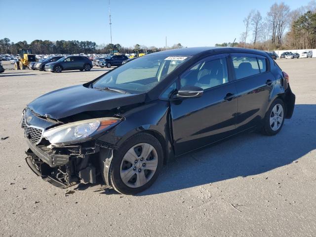 KIA FORTE LX 2016 knafk5a85g5568695