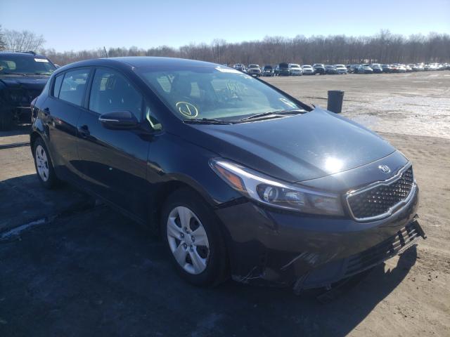 KIA FORTE LX 2017 knafk5a85h5677823