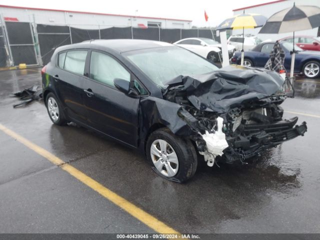 KIA FORTE 2017 knafk5a87h5700244