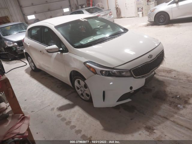 KIA NULL 2017 knafk5a88h5675077