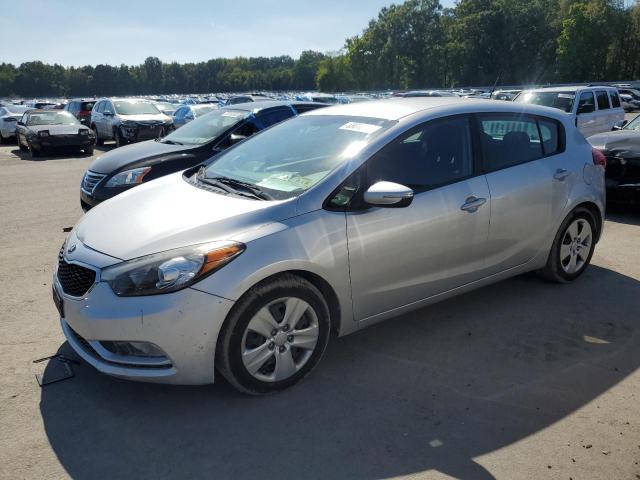 KIA FORTE 2016 knafk5a89g5582485