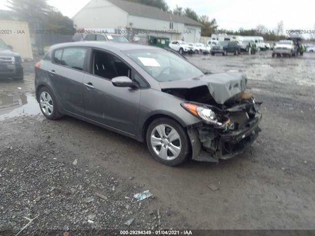 KIA FORTE 5-DOOR 2016 knafk5a8xg5585430