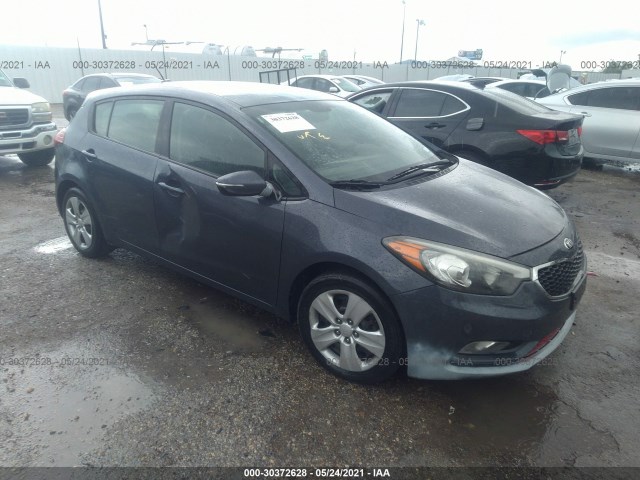 KIA FORTE 5-DOOR 2016 knafk5a8xg5604543