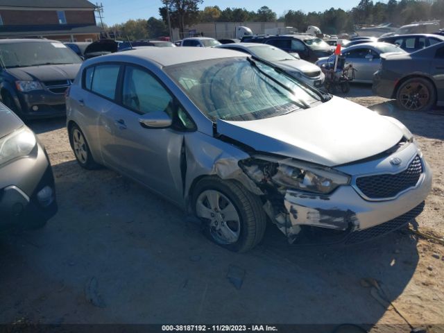 KIA FORTE 2016 knafk5a8xg5648509