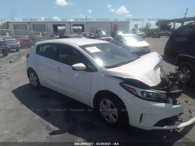 KIA FORTE5 2017 knafk5a8xh5718222