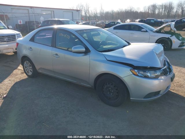 KIA FORTE 2012 knaft4a20c5586714