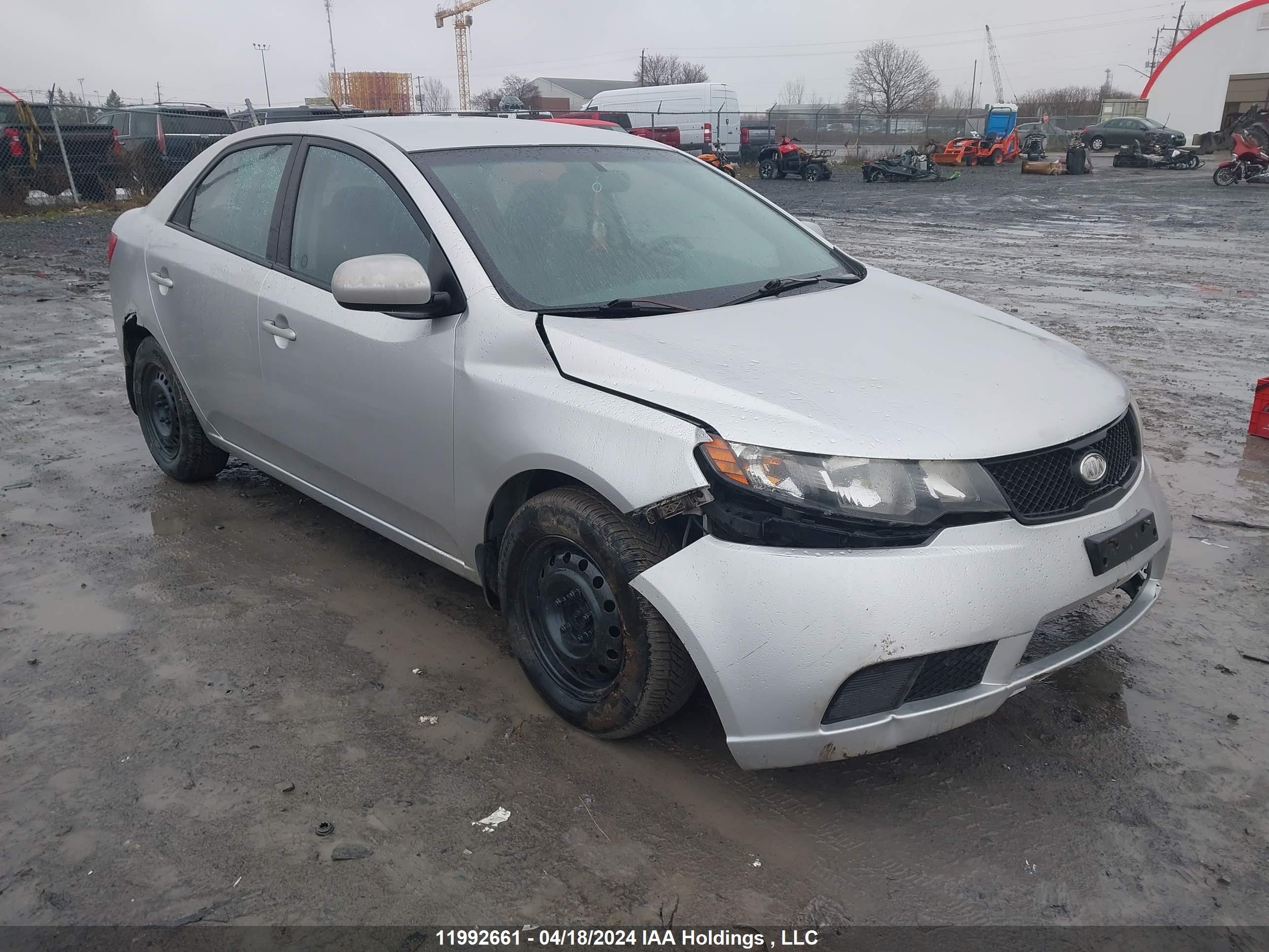 KIA FORTE 2010 knaft4a27a5142257