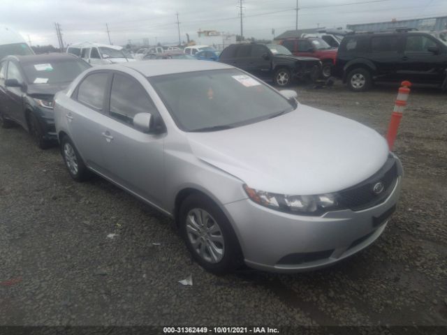 KIA FORTE 2010 knaft4a2xa5072561