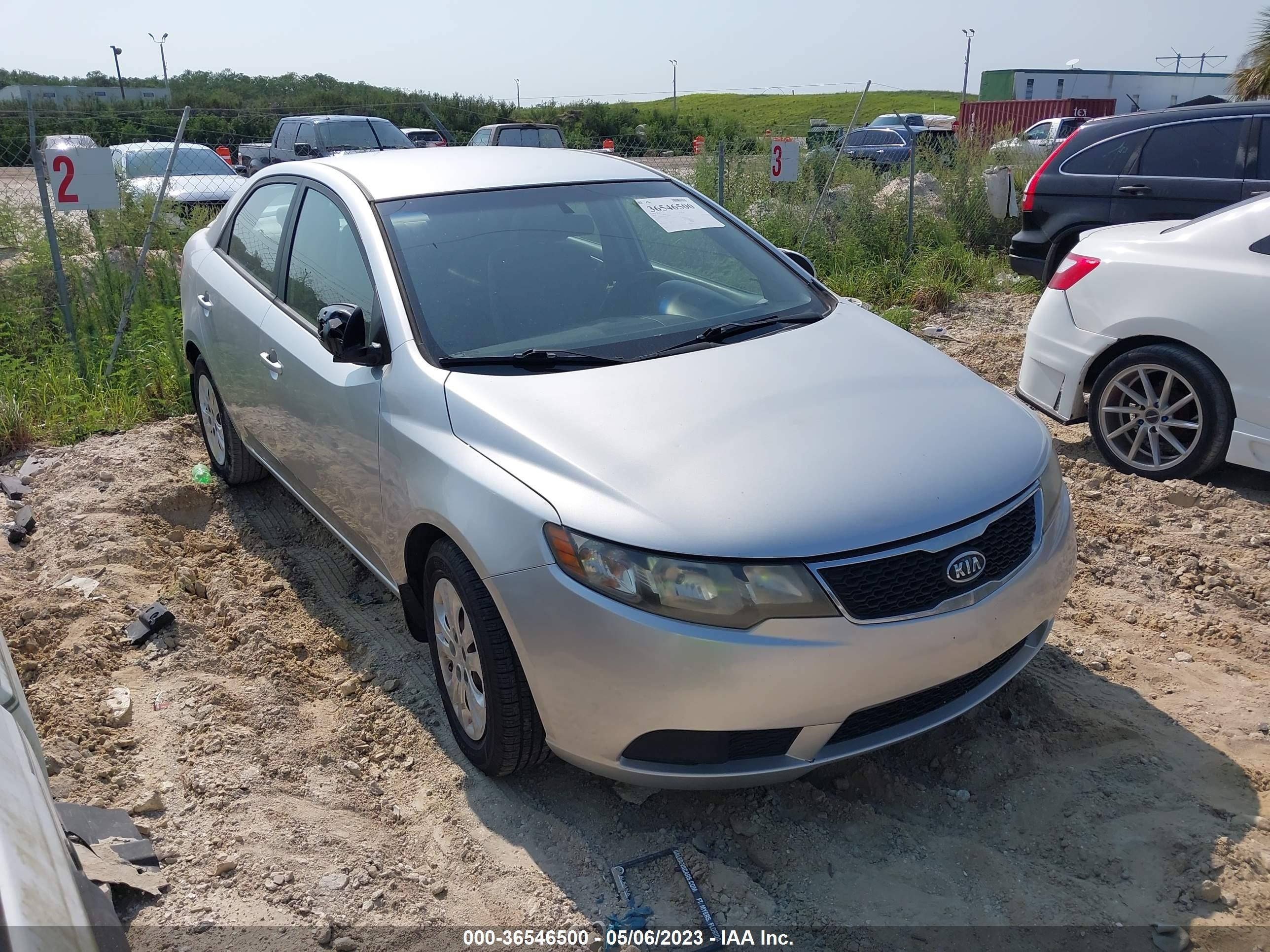 KIA FORTE 2012 knaft4a2xc5580094