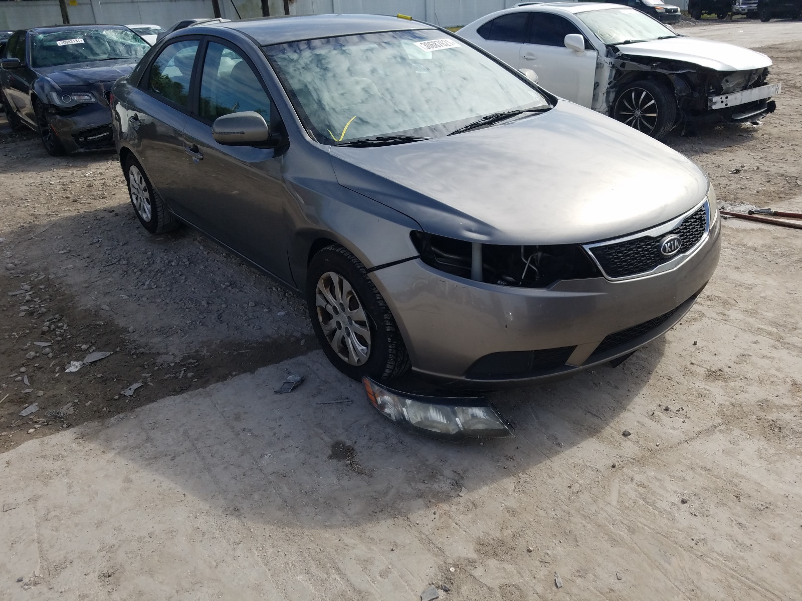 KIA FORTE EX 2012 knafu4a20c5642566