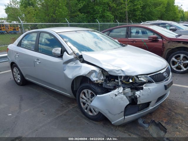 KIA FORTE 2011 knafu4a24b5420336