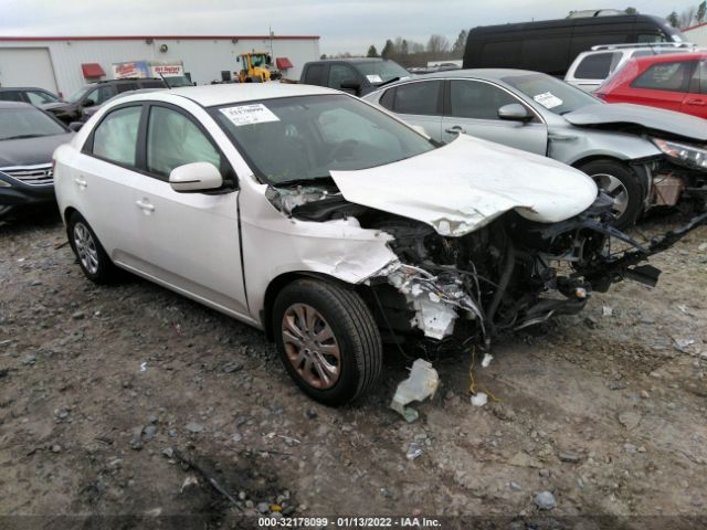 KIA FORTE 2013 knafu4a24d5680576