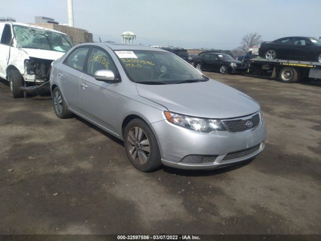 KIA FORTE 2013 knafu4a24d5693764