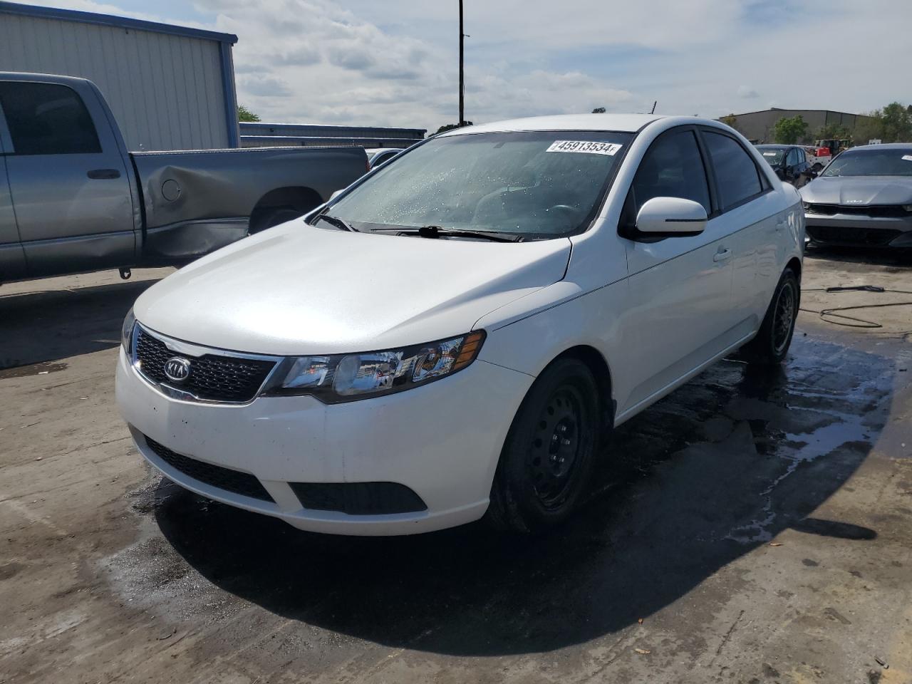 KIA FORTE 2011 knafu4a25b5357120