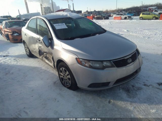 KIA FORTE 2013 knafu4a25d5726125