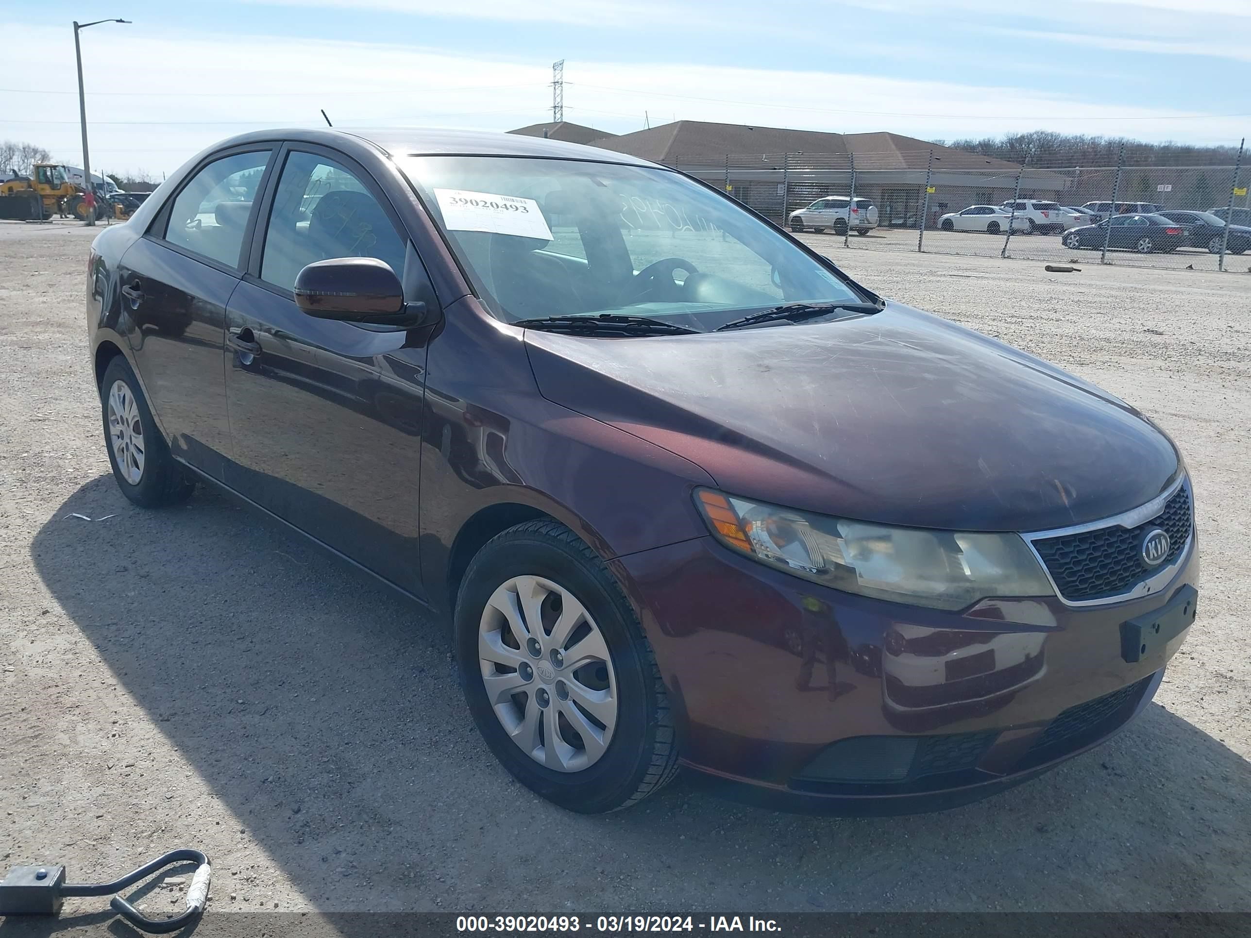 KIA FORTE 2011 knafu4a26b5376565