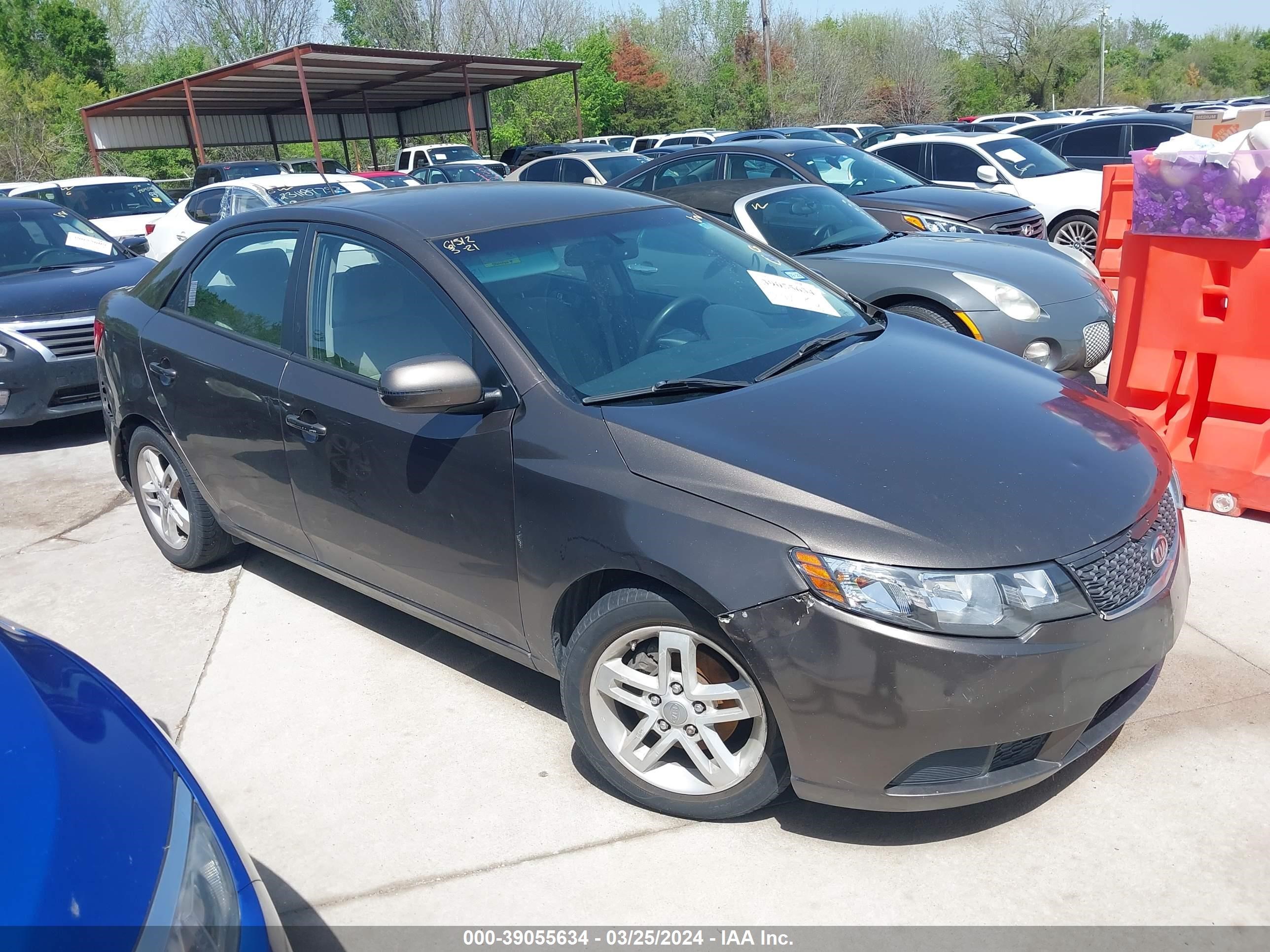 KIA FORTE 2013 knafu4a26d5696181