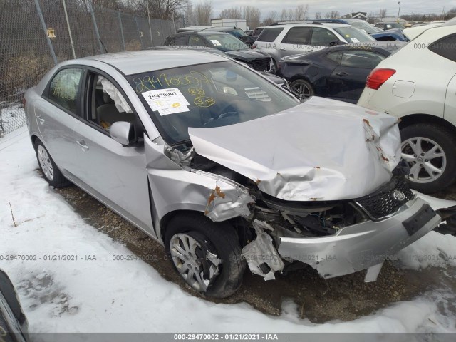 KIA FORTE 2013 knafu4a27d5733609