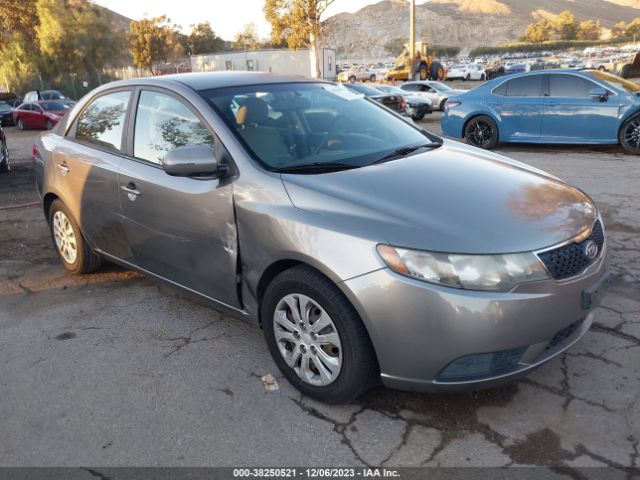 KIA FORTE 2012 knafu4a28c5510915