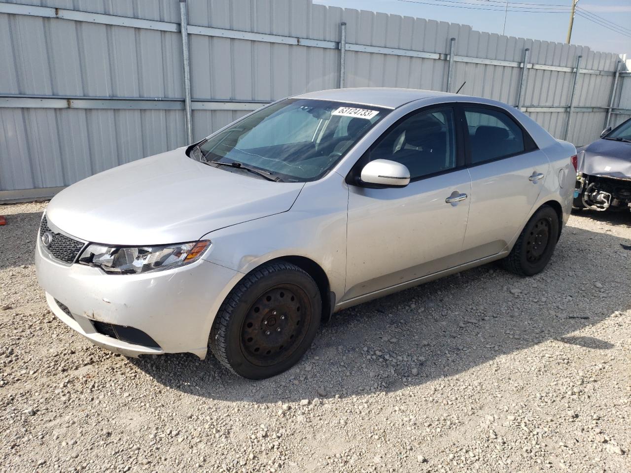 KIA FORTE 2011 knafu4a29b5343205