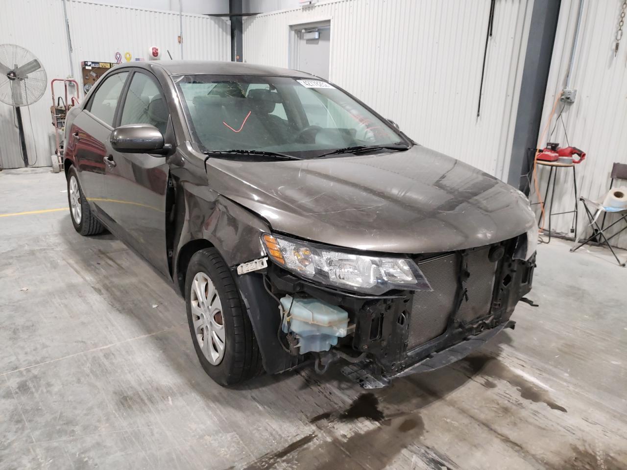 KIA FORTE 2011 knafu4a29b5347514