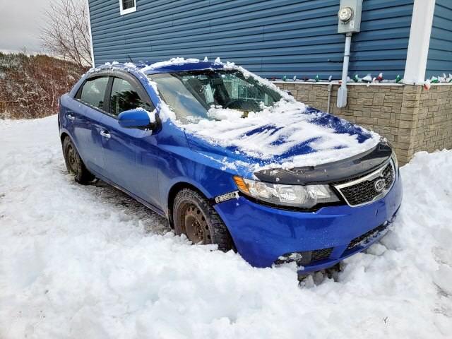 KIA FORTE EX 2011 knafu4a29b5427038