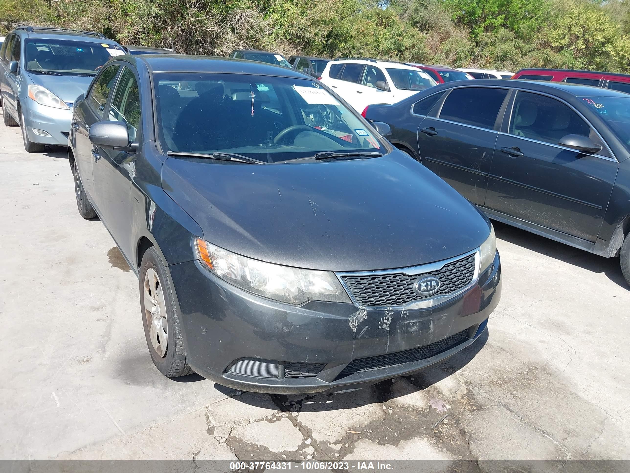 KIA FORTE 2013 knafu4a2xd5681067