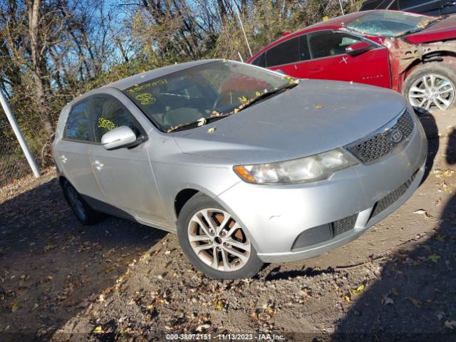 KIA FORTE 2011 knafu5a20b5370766