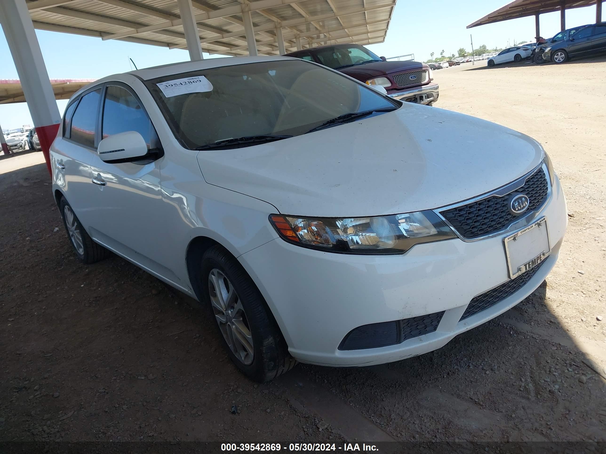 KIA FORTE 2012 knafu5a22c5617805