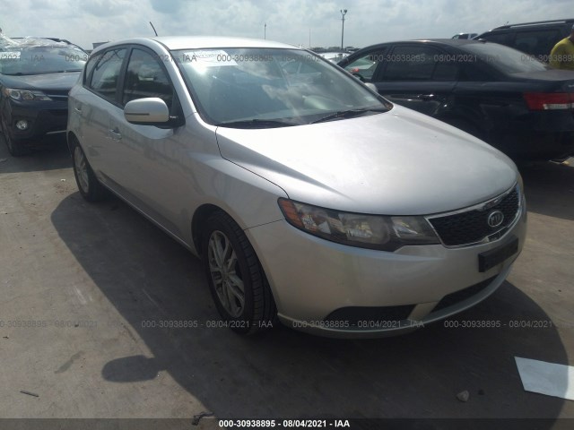 KIA FORTE 5-DOOR 2011 knafu5a26b5319319