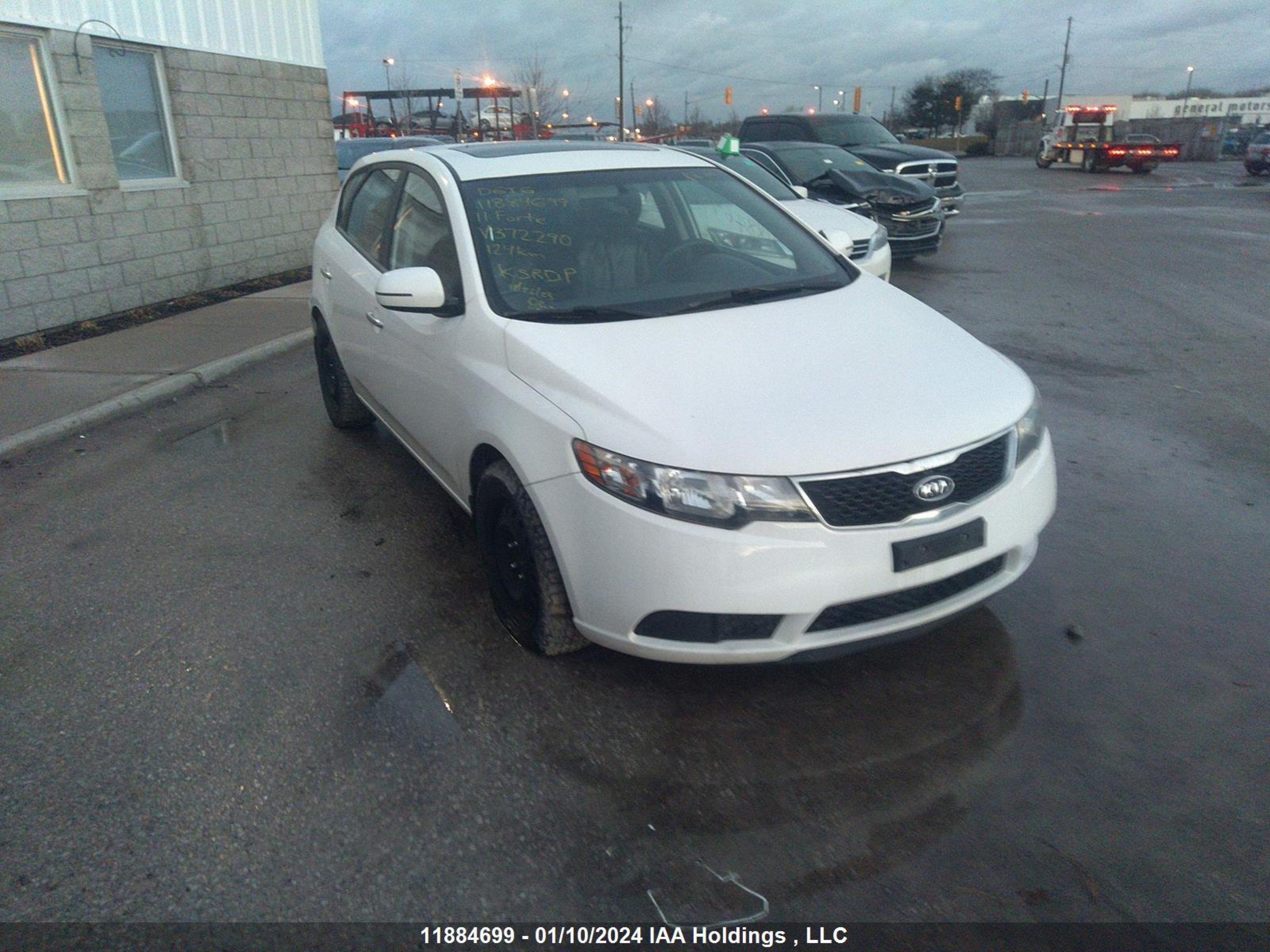 KIA FORTE 2011 knafu5a29b5372290