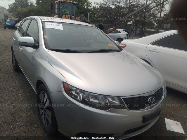 KIA FORTE 5-DOOR 2013 knafu5a2xd5657406