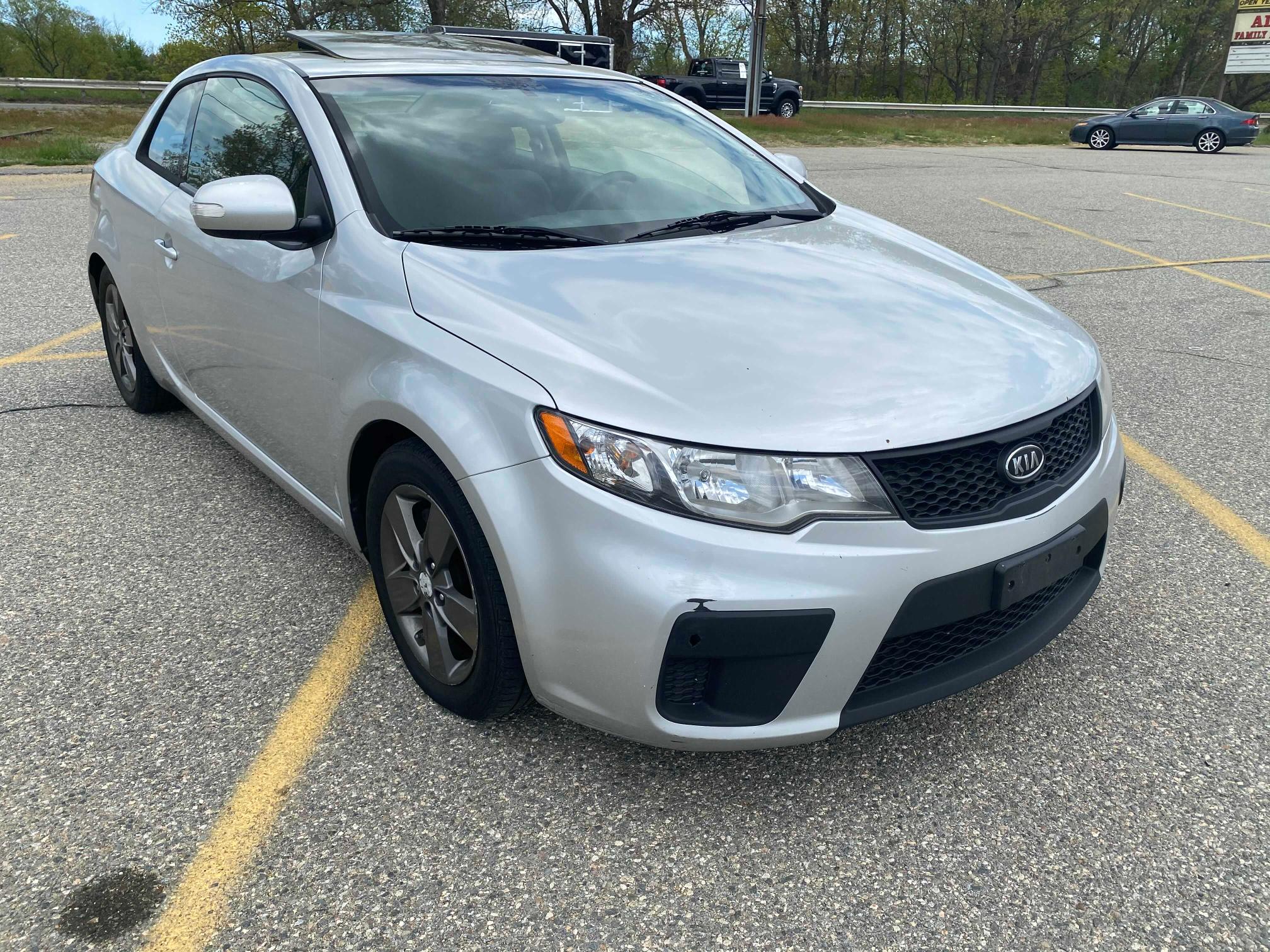 KIA FORTE EX 2010 knafu6a24a5292366