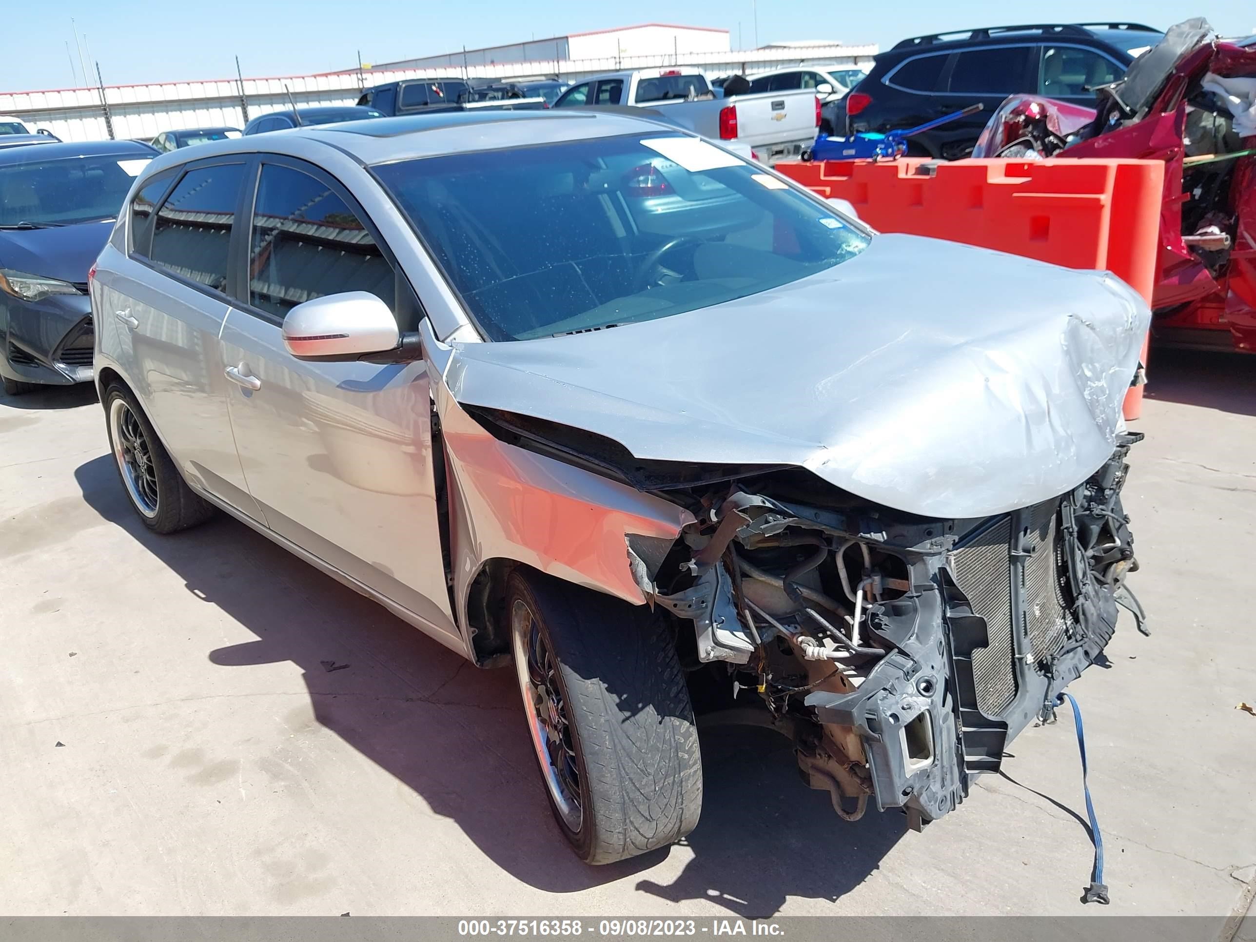 KIA FORTE 2011 knafw5a35b5432150