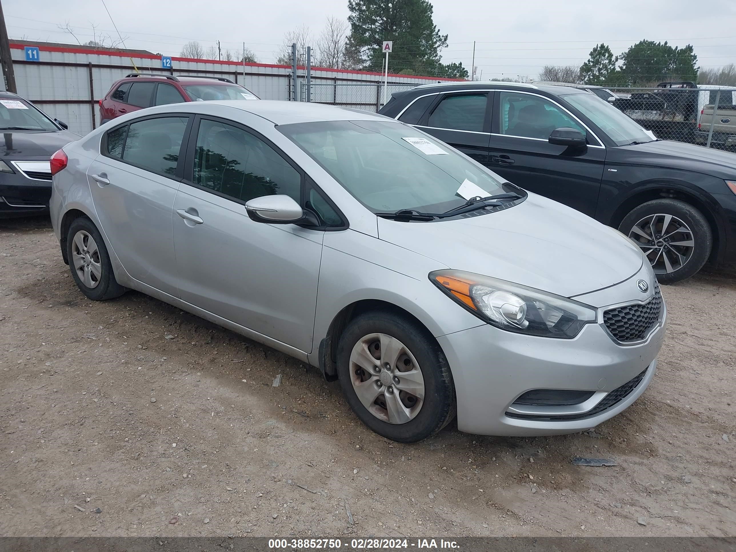 KIA FORTE 2015 knafx4a63f5330434