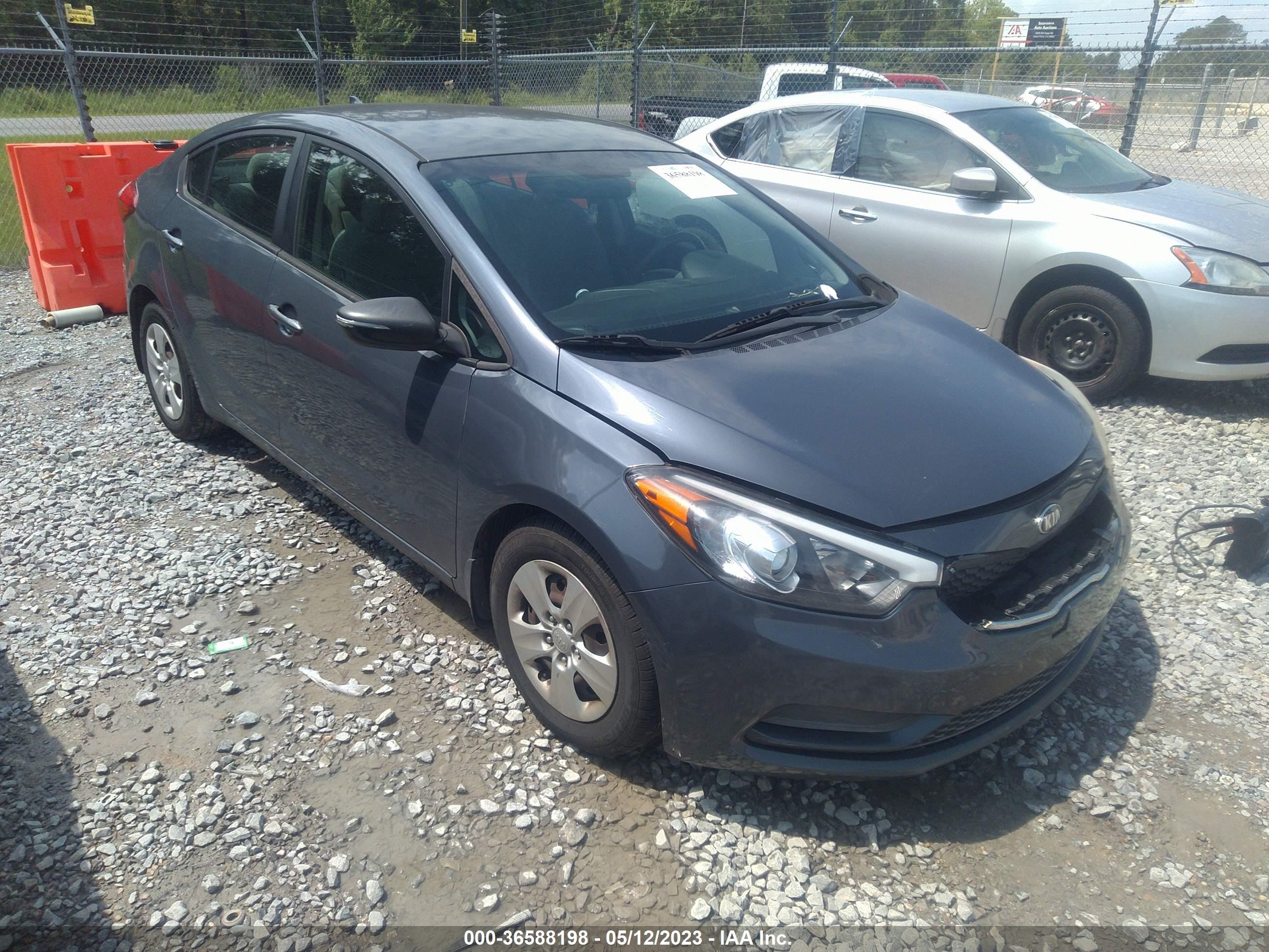 KIA FORTE 2015 knafx4a65f5403559