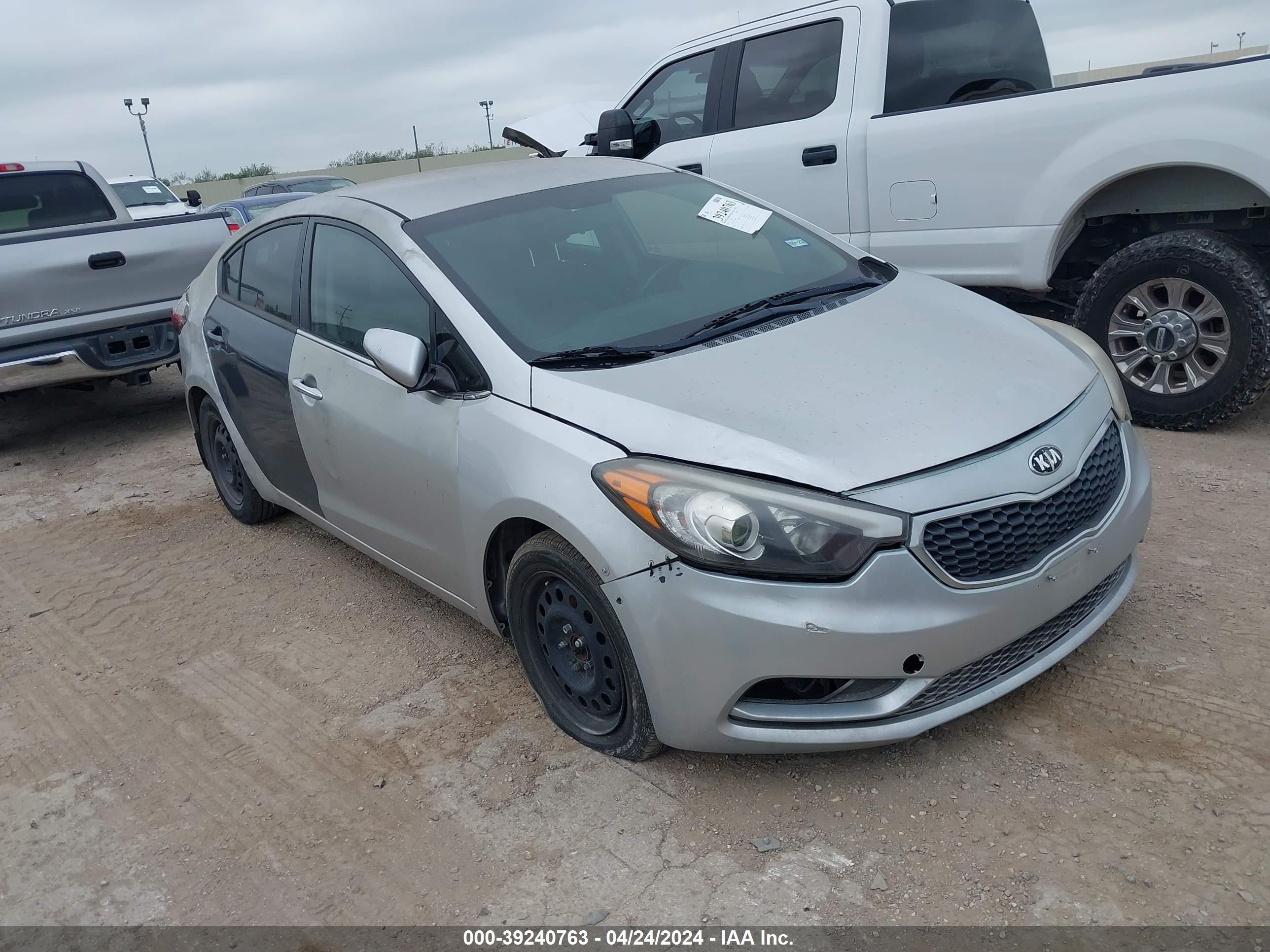 KIA FORTE 2014 knafx4a80e5199575