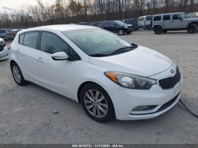 KIA FORTE 2015 knafx5a81f5346381