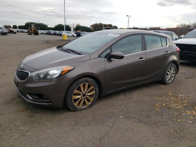 KIA FORTE 2015 knafx5a82f5324406