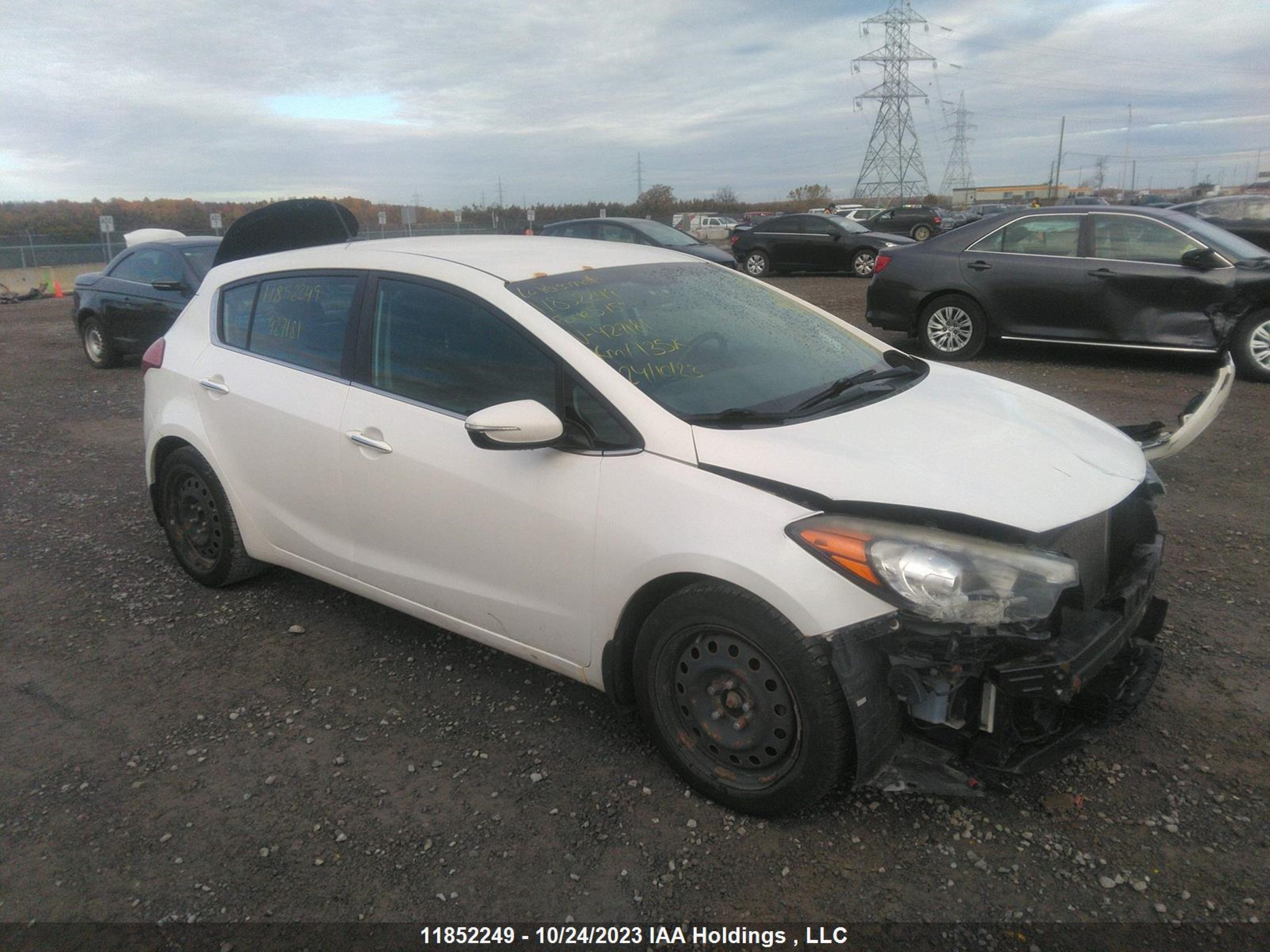 KIA FORTE 2015 knafx5a84f5427181