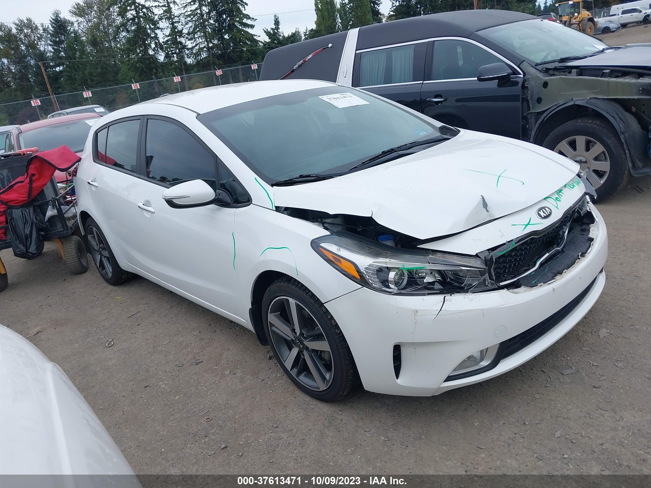 KIA FORTE 2017 knafx5a84h5722221