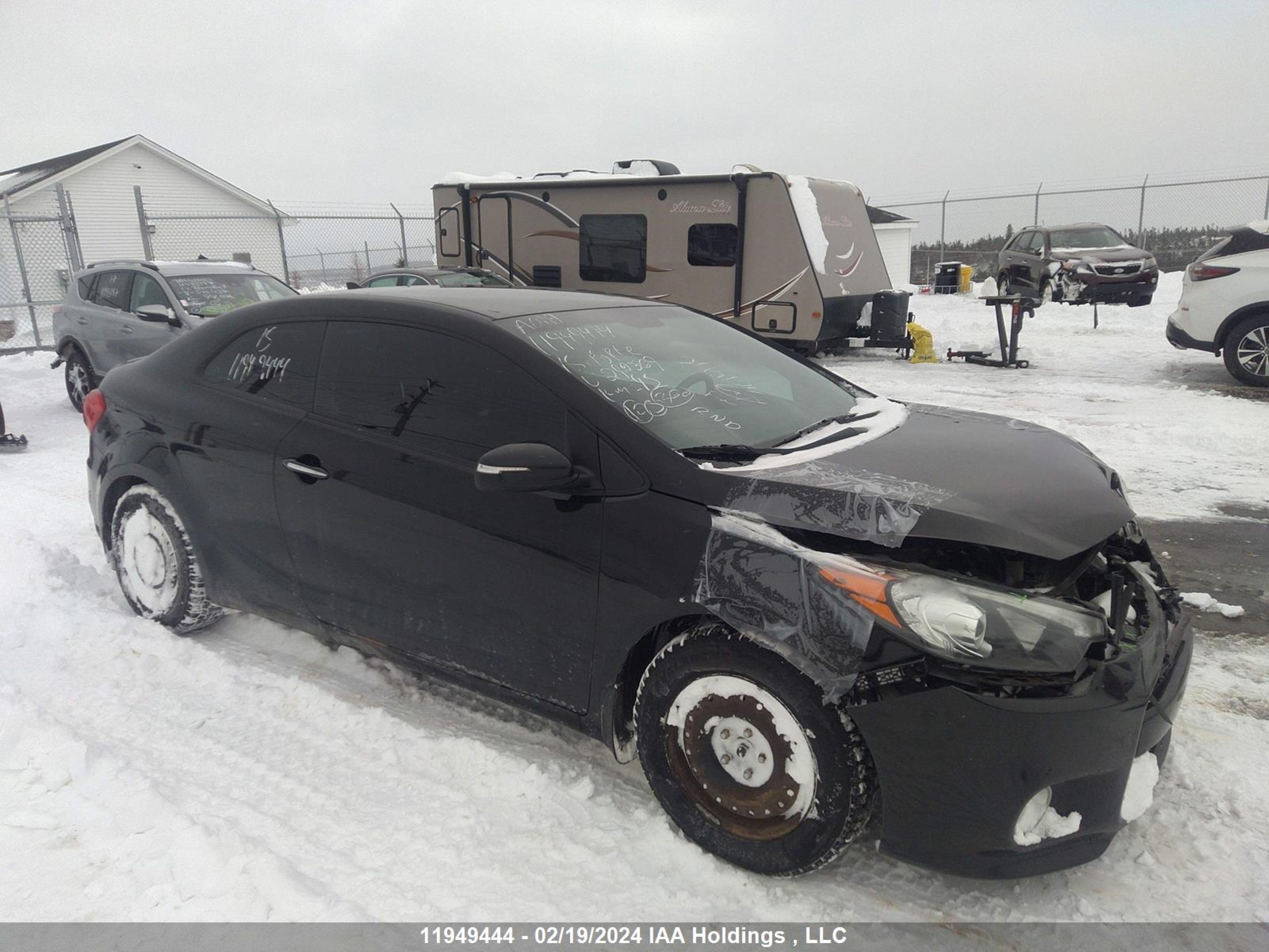 KIA FORTE 2015 knafx6a83f5292569